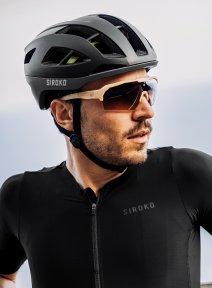occhiali per il ciclismo da uomo