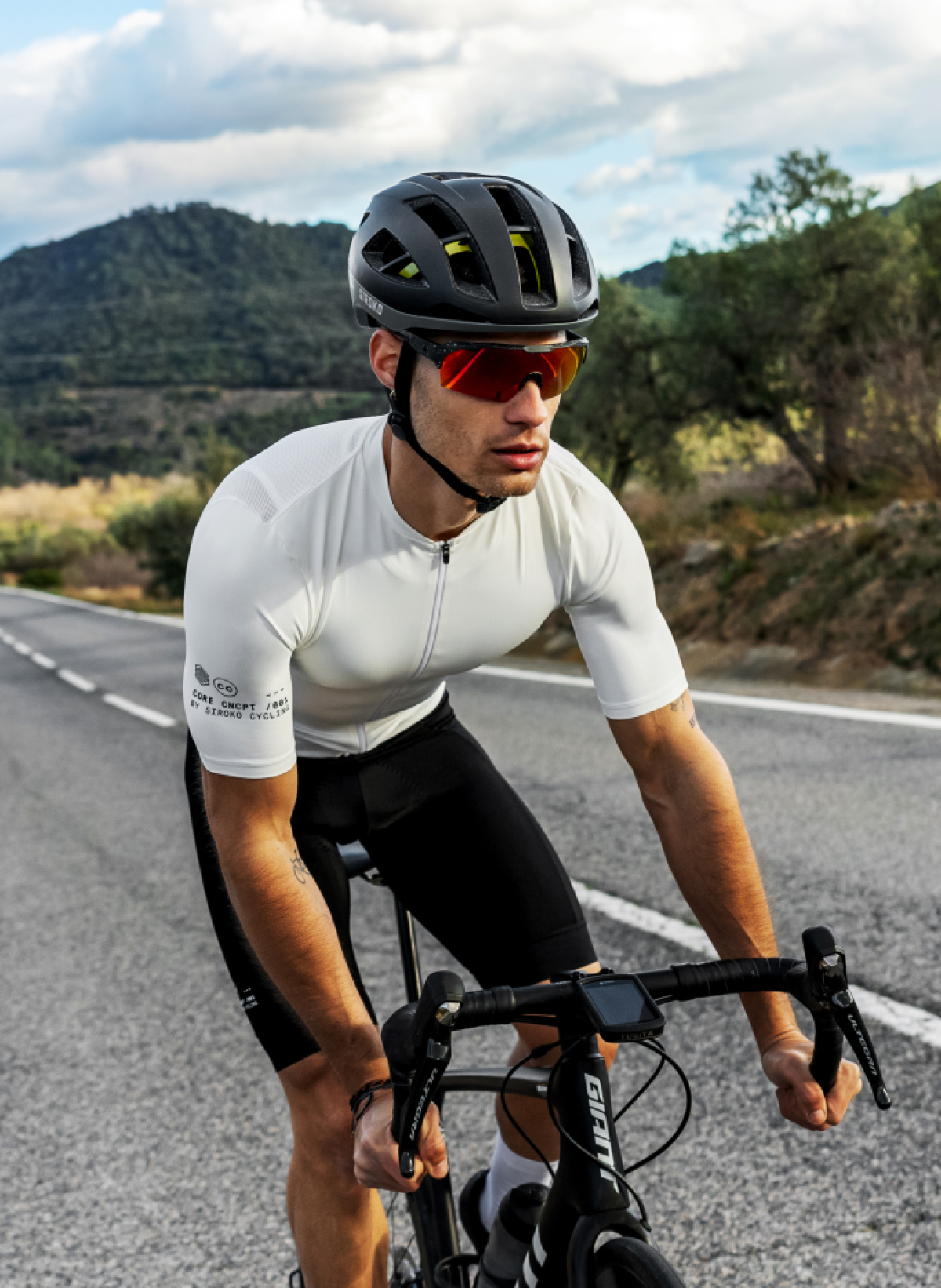 ROAD CYCLING ESSENTIALS STARTER KIT FOR MEN | SIROKO