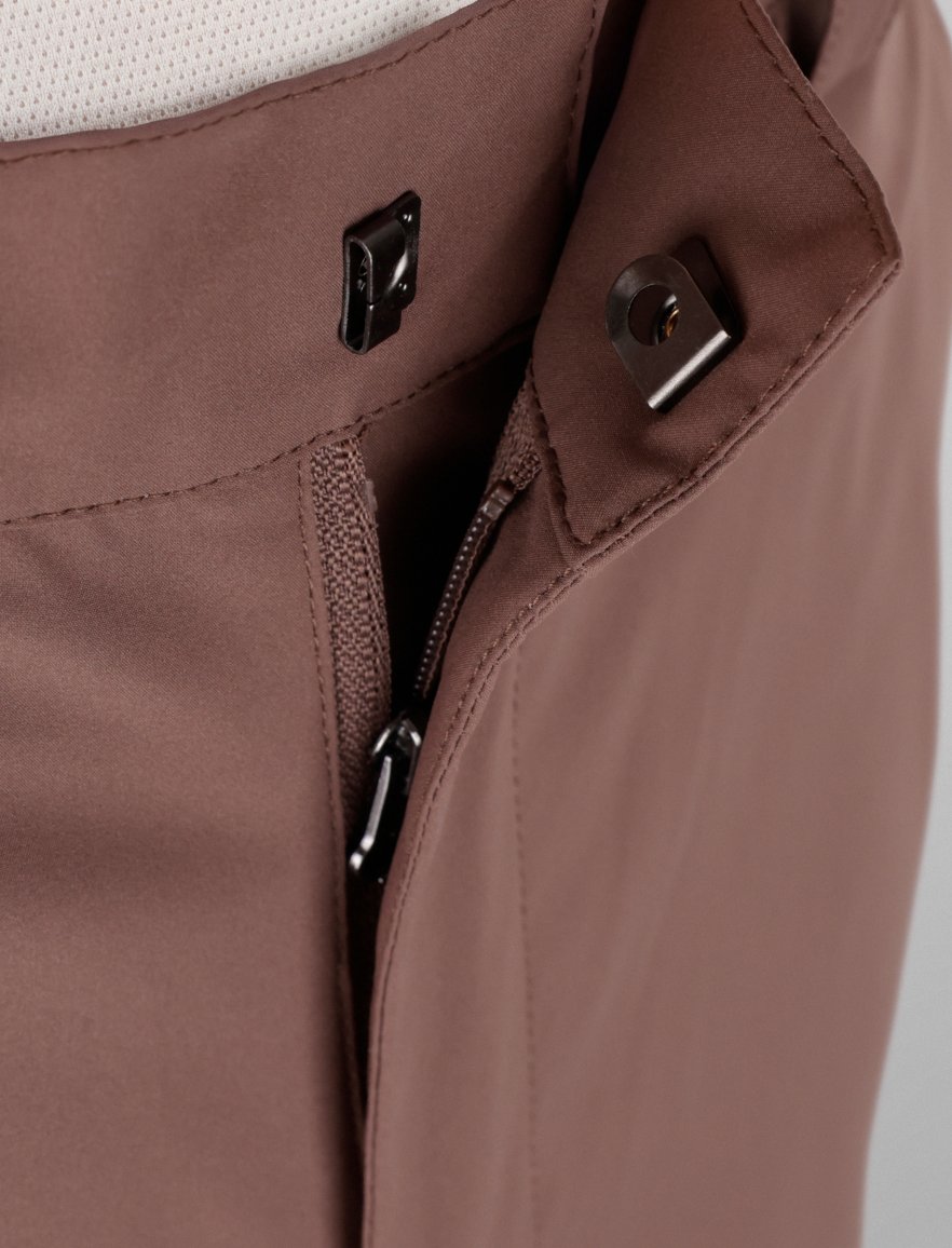 Ladder Brown