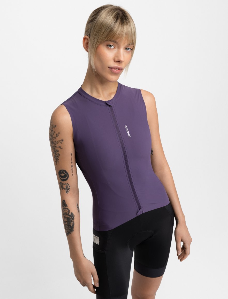 GM4 Strata Aubergine