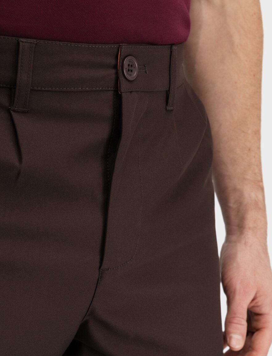 Iron Dark Brown