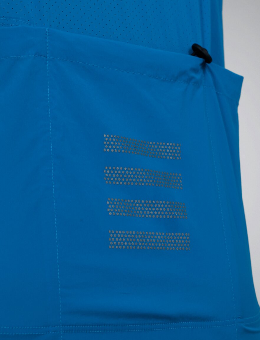 V2 Breeze Blue