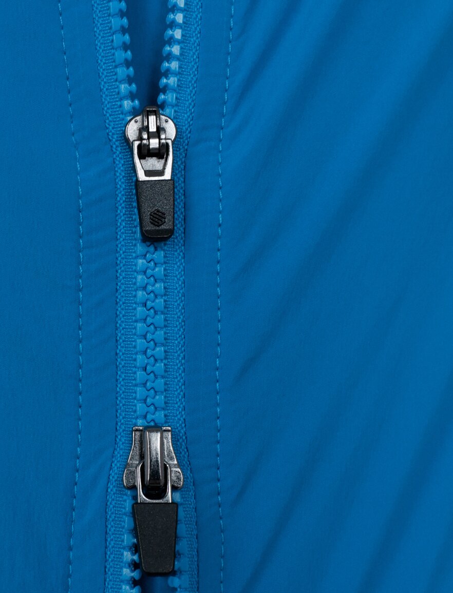 V2 Breeze Blue