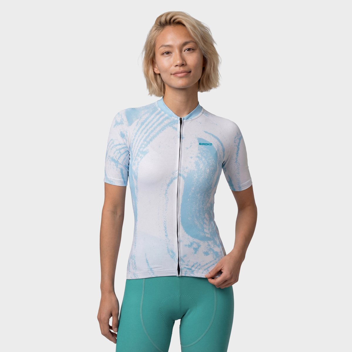 GRAVEL CYCLING EQUIPMENT FOR WOMEN | SIROKO