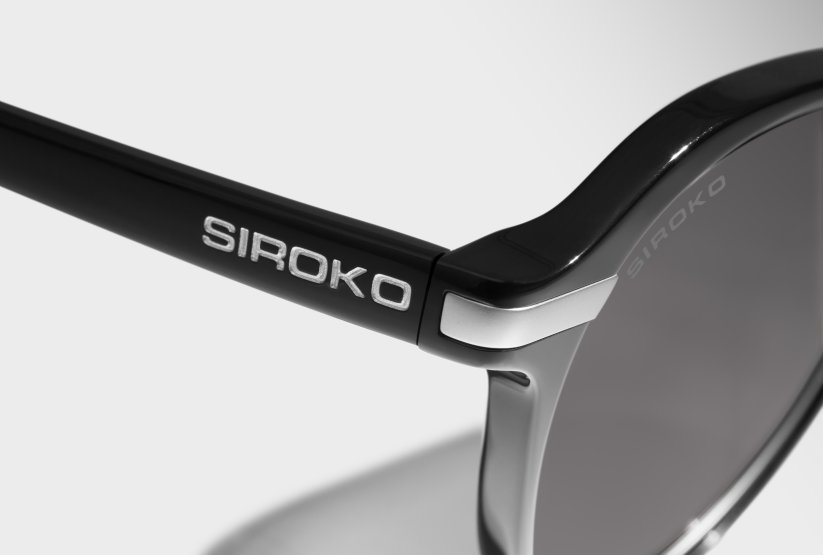 Loop Black