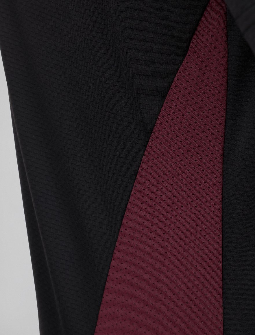 Sports Tee Black/Burgundy M
