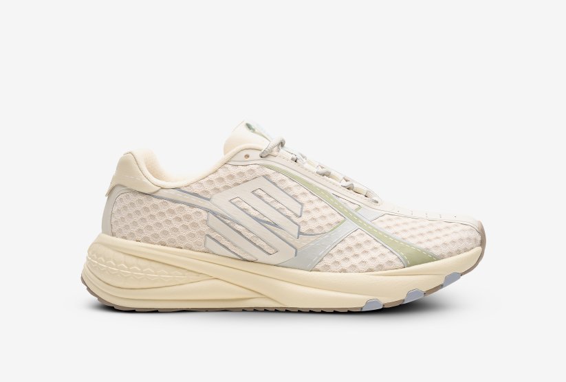 TRAINER #001 RIGHT