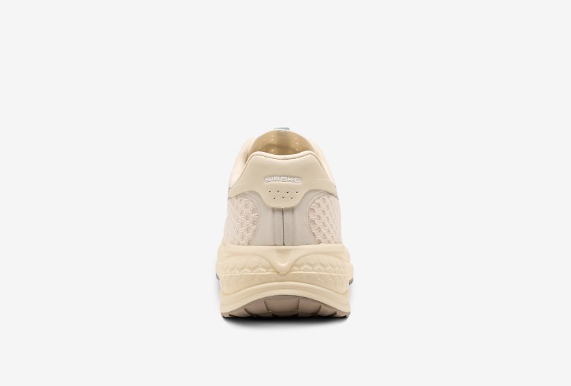 TRAINER #001 RIGHT