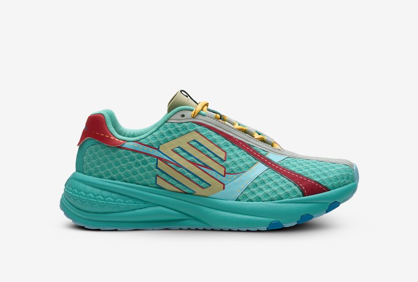 TRAINER #002 RIGHT