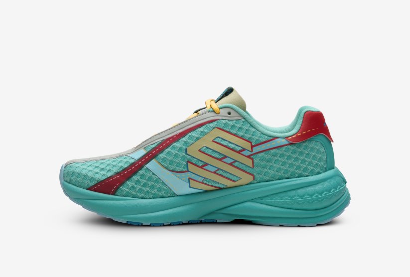 TRAINER #002 RIGHT