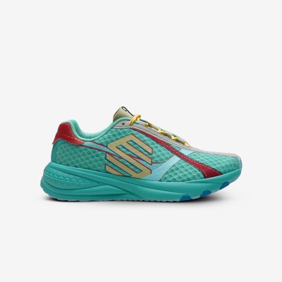 TRAINER #002 RIGHT