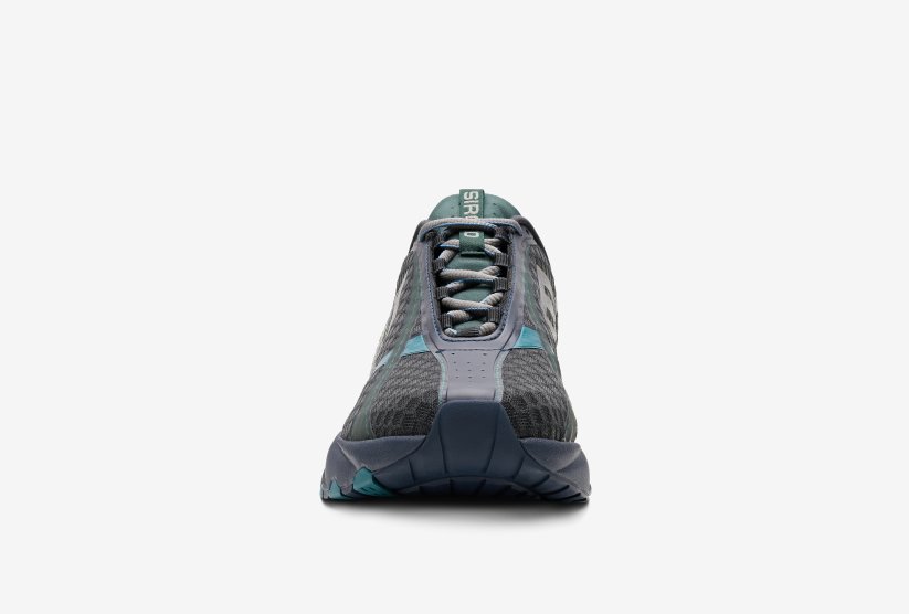 TRAINER #004 RIGHT
