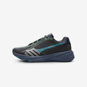 TRAINER #004 LEFT