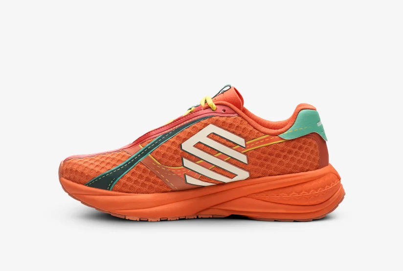 TRAINER #003 RIGHT